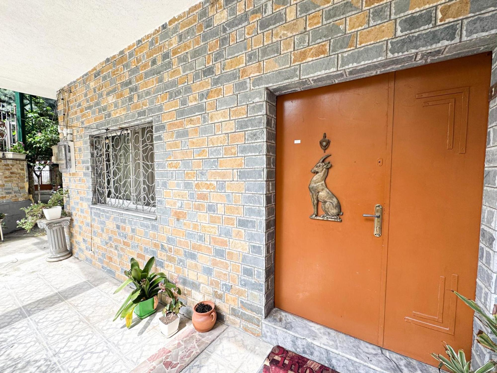 Shkodra Guest House & Trips Екстер'єр фото