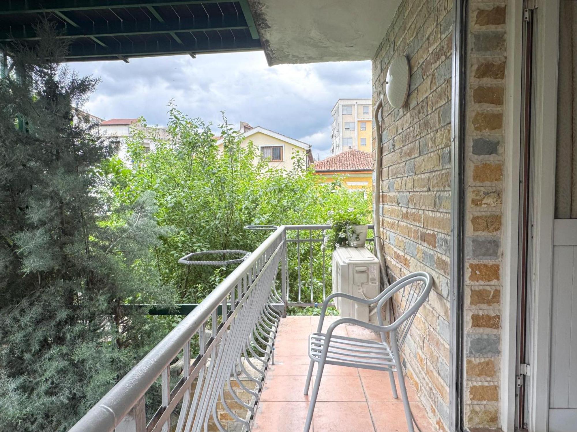 Shkodra Guest House & Trips Екстер'єр фото